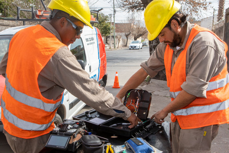 Desplegador  e Instalador de Fibra Óptica